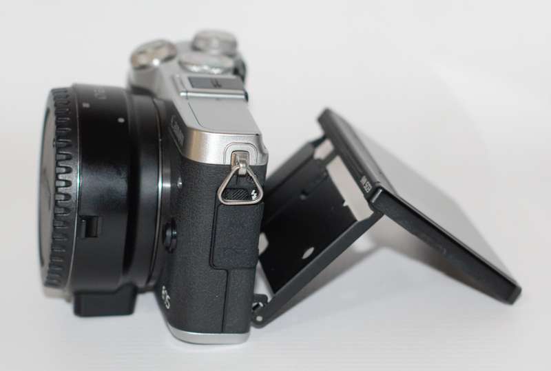 Canon EOS M6 24.2MP WITH Meike MK-C-AF4 EF to M Autofocus Adapter , CHARGER