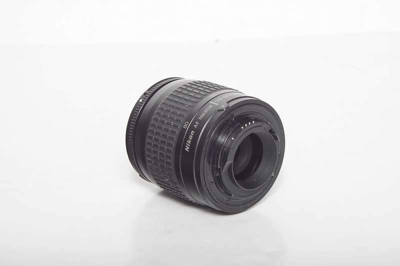 Nikon AF Nikkor 28-80mm f/3.5-5.6G Lens