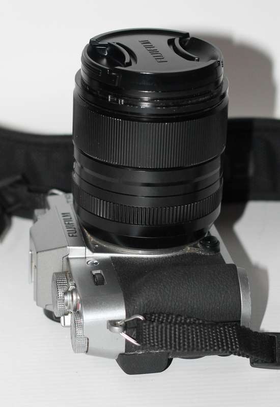 Fujifilm X-T10 Body Black Mirrorless Digital Camera With  Fujifilm XF 33mm f/1.4 R LM WR Lens