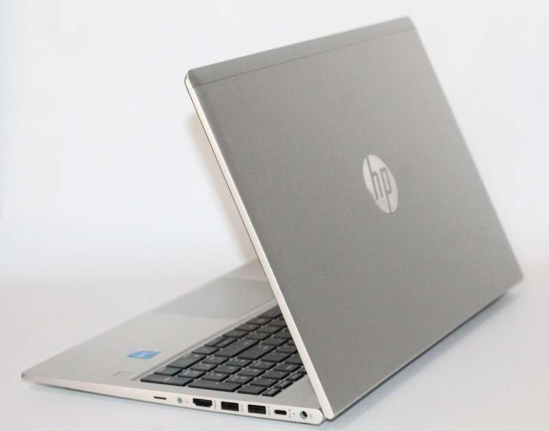 HP ProBook 450 G9 15.6' Core i5-1235U ,8GB RAM ,512GB SSD Full HD 1920 X 1080, Win 11 Pro