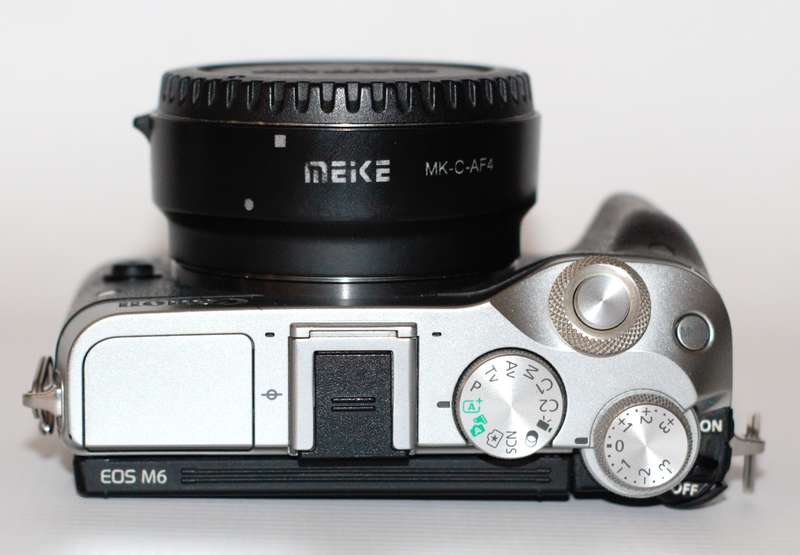 Canon EOS M6 24.2MP WITH Meike MK-C-AF4 EF to M Autofocus Adapter , CHARGER