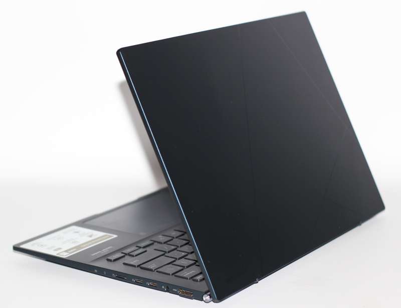 ASUS Zenbook 14 OLED UX3402 Notebook PC  Core i7-1360P  / 16GB RAM / 1TB SSD / 14.0 WQXGA+ OLED