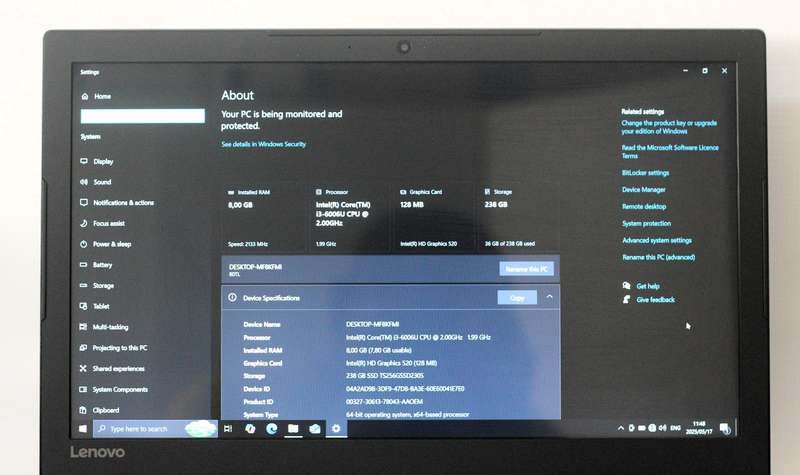Lenovo V110 Intel Core i3-6006U ,8GB Ram, 256GB SSD, Intel HD Graphics 520 , 15.6" HD 1366X 768