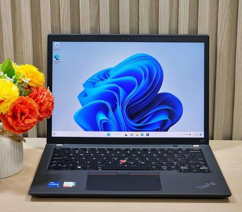 Lenovo ThinkPad X13 G3 - Intel Core i7-1255U, 16GB Ram ,512GB SSD ,  13.3-inch WUXGA