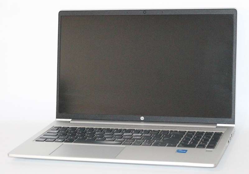 HP ProBook 450 G9 15.6' Core i5-1235U ,8GB RAM ,512GB SSD Full HD 1920 X 1080, Win 11 Pro