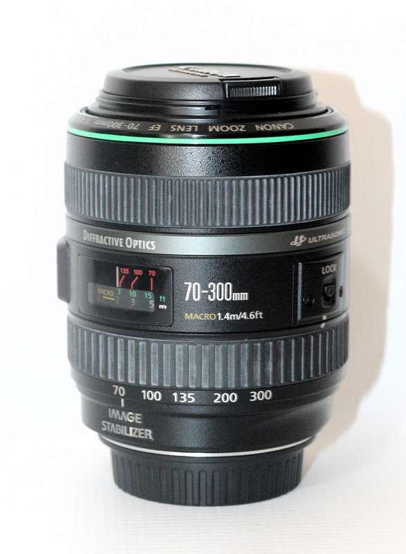 Canon EF 70-300mm f/4.5-5.6 DO IS USM