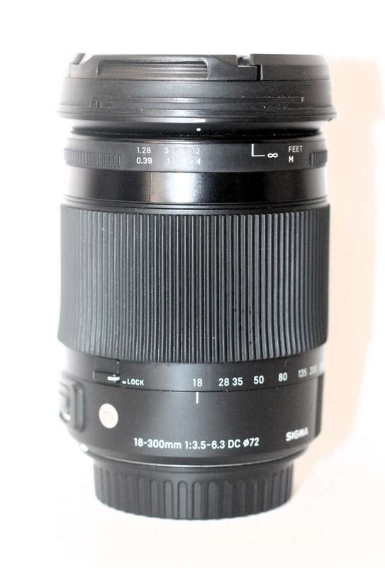 Sigma 18-300mm f/3.5-6.3 DC Macro OS HSM Contemporary Lens for Canon EF