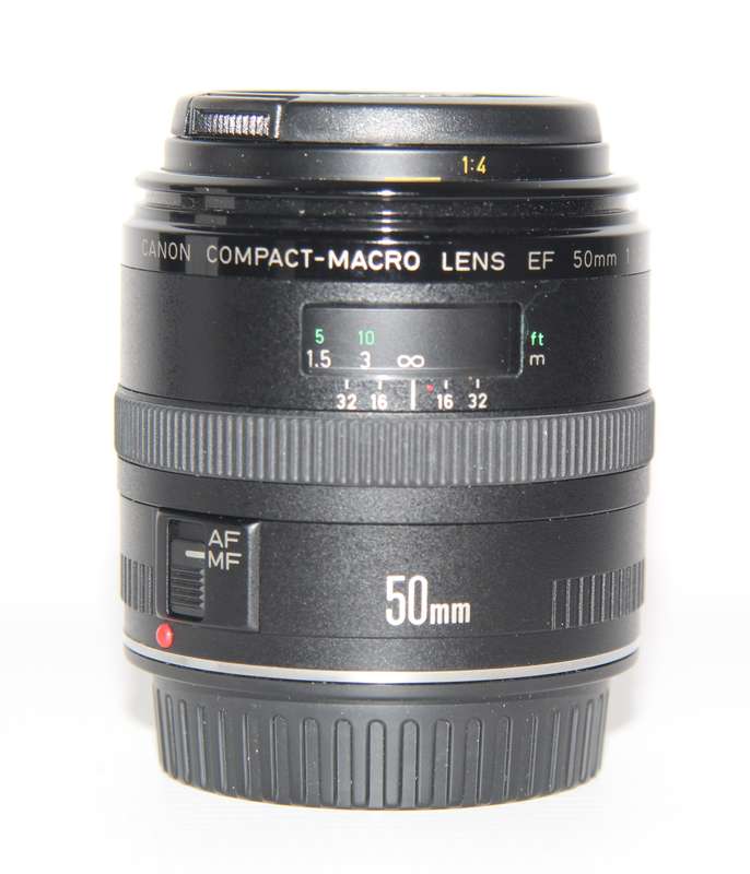 Canon EF 50mm f/2.5 Compact Macro