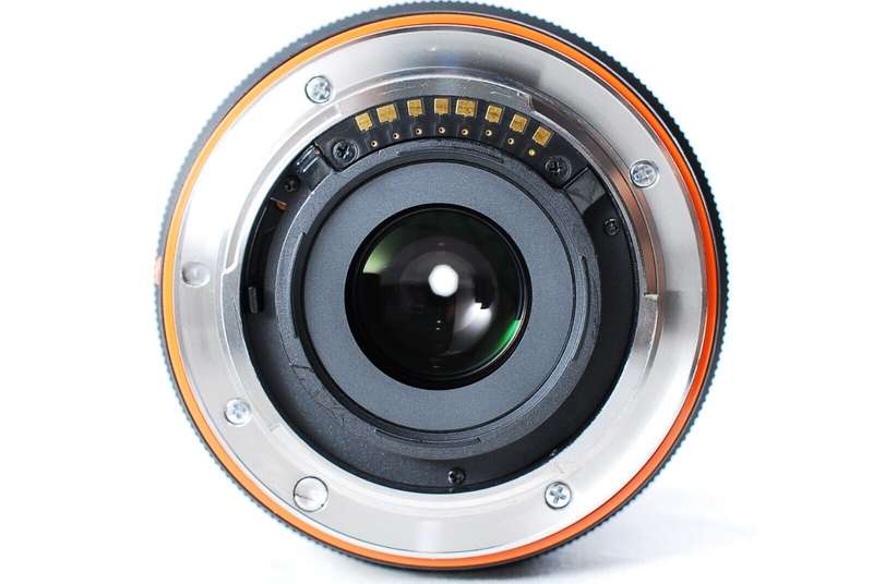 Sony 16-80mm f/3.5-4.5 Carl Zeiss Vario-Sonnar T DT Zoom Lens for Sony Alpha Digital SLR Camera