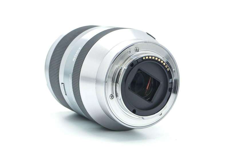 Sony E 18-200mm f/3.5-6.3 OSS Lens (E Mount)
