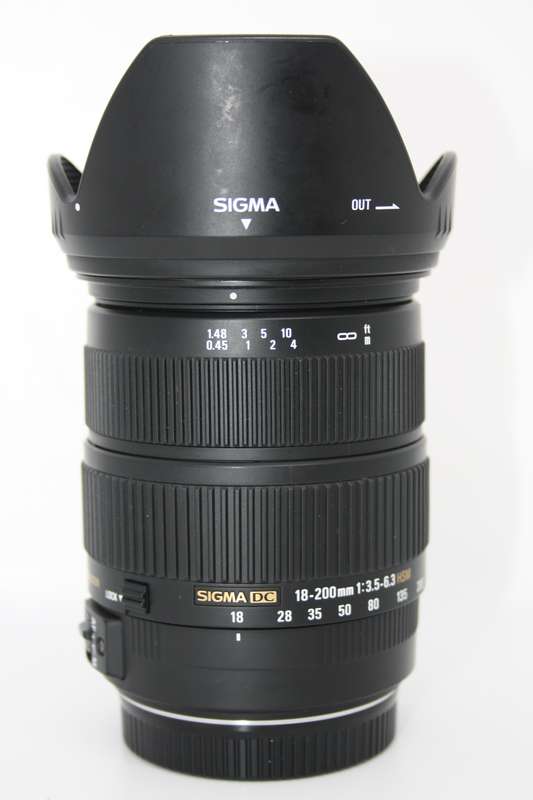 Sigma 18-200mm f/3.5-6.3 DC Auto Focus OS (Optical Stabilizer) Zoom Lens for Canon DSLR Cameras