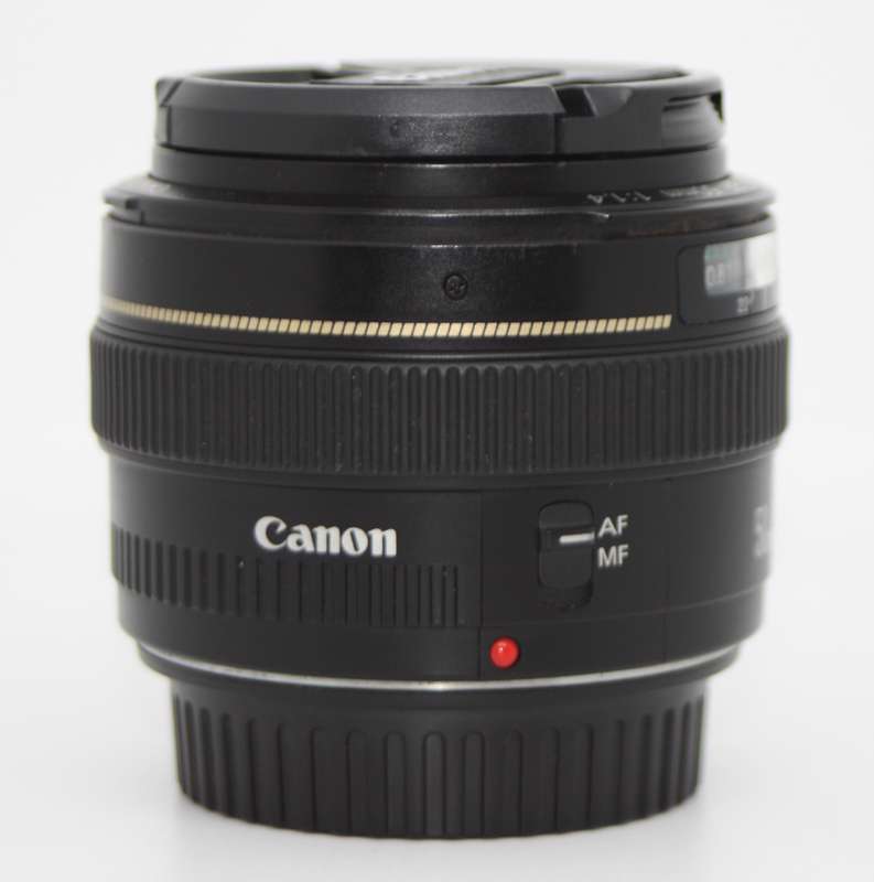 CANON EF 50mm f/1.4 USM