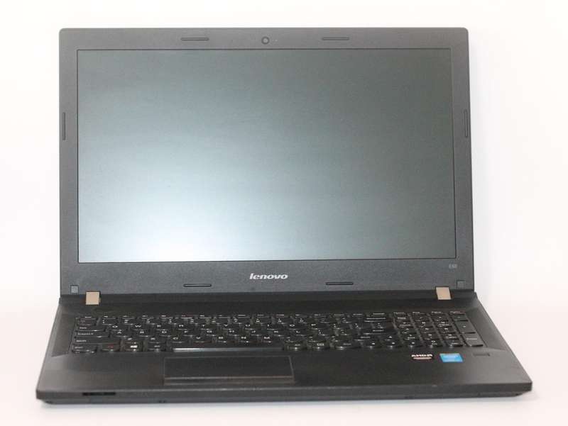 Lenovo E50  Intel Core i5-7500U @2.40GHz, 16GB Ram,  256GB SSD, 2GB AMD ATI Pro R5 M330, 15" HD