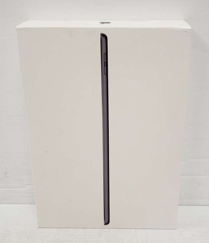 Apple iPad (9th Gen) | 10.2 Retina | A13 Chip | 64GB | Wi-Fi | 12MP Cam , NEW CONDITON , WITH BOX