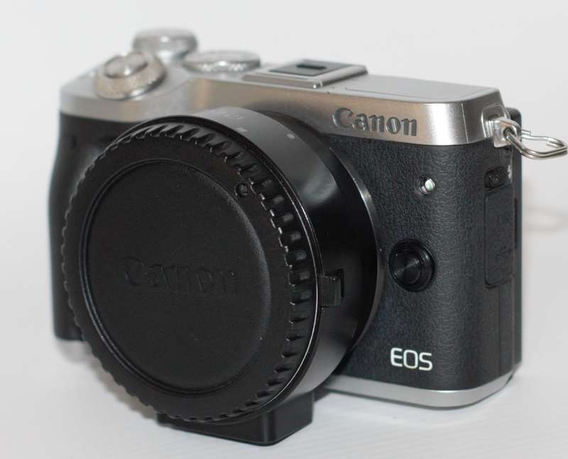 Canon EOS M6 24.2MP WITH Meike MK-C-AF4 EF to M Autofocus Adapter , CHARGER