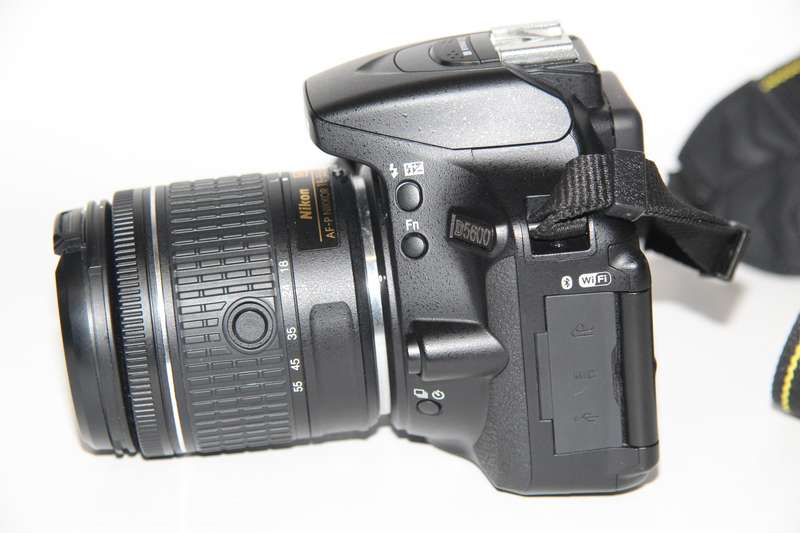 Nikon D5600 , 24MP DSLR ,FULL HD MOVIES ,WITH 18-55mm DX VR Lens, VERY LOW SHUTTER OF 2056