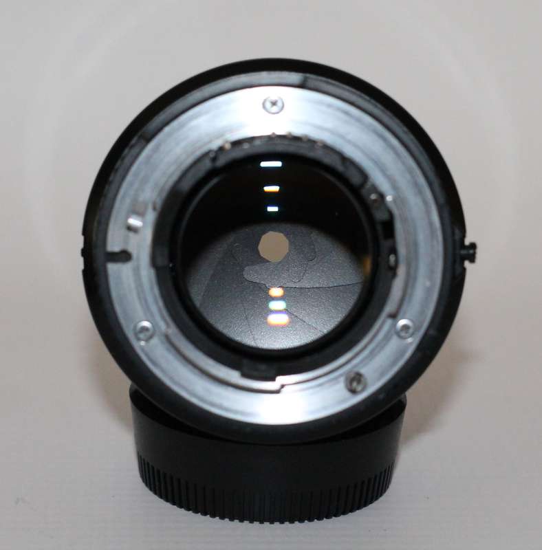 Nikon 85mm f1.8 AF Nikkor - Lens
