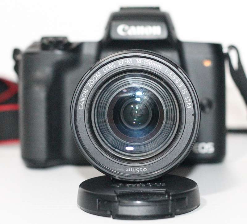 Canon EOS M50 Mark II , 24.1MP , 4K video , With Canon EF-M 18-150mm f/3.5-6.3 IS STM