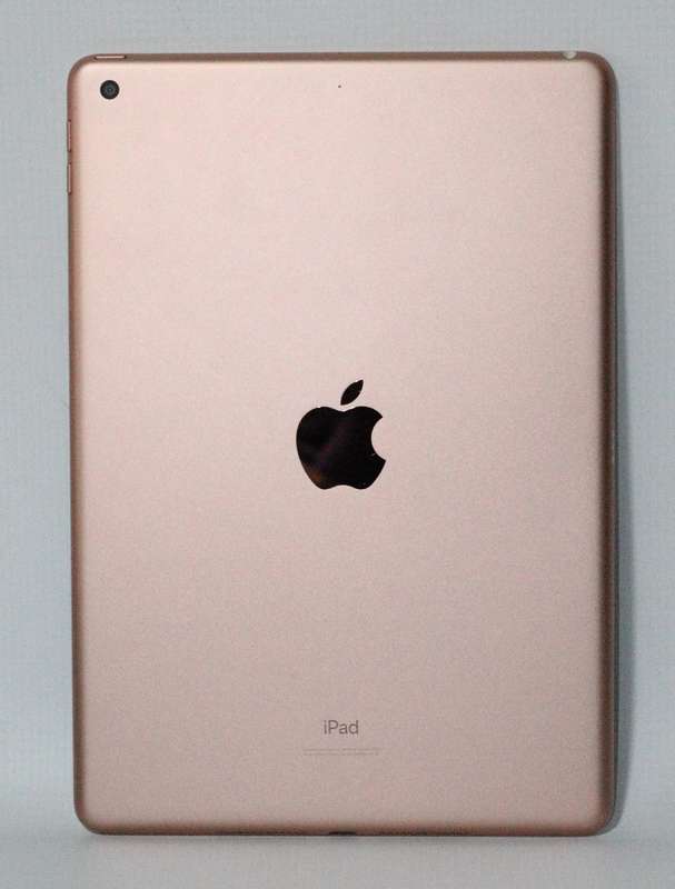 Apple iPad 2019 7th Gen 128gb , 10.2 inch, Wi-Fi + Cellular