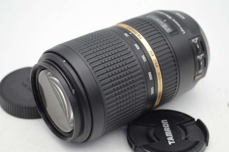 Tamron Sp Af 70-300Mm F/4-5.6 Di Vc Usd Canon Camera Hooded Lens