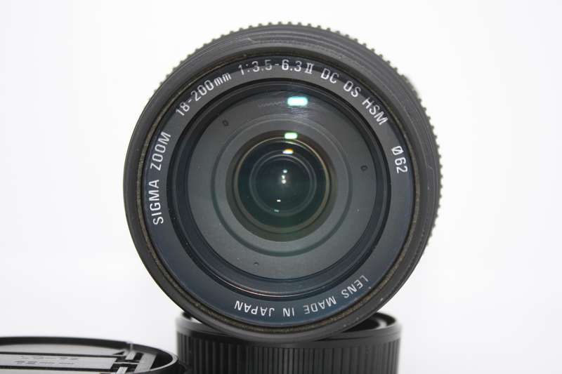 Sigma 18-200mm F3.5-6.3 II DC OS HSM Lens for Nikon Digital SLR