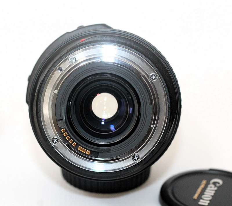 Canon EF 70-300mm f/4.5-5.6 DO IS USM