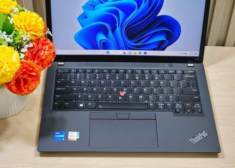 Lenovo ThinkPad X13 G3 - Intel Core i7-1255U, 16GB Ram ,512GB SSD ,  13.3-inch WUXGA