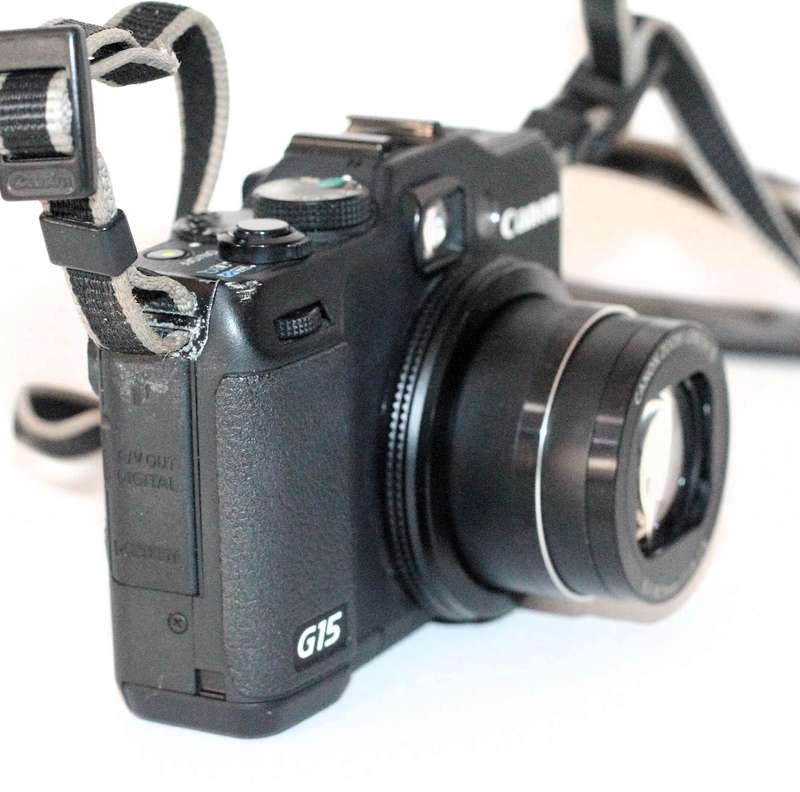 Canon PowerShot G15 12MP Digital Camera with 3-Inch LCD