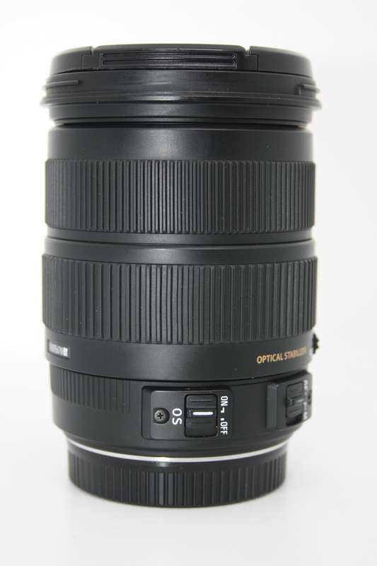 Sigma 18-200mm f/3.5-6.3 DC Auto Focus OS (Optical Stabilizer) Zoom Lens for Canon DSLR Cameras