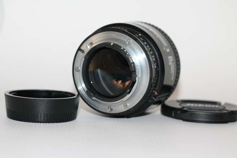 Nikon 85mm f1.8 AF Nikkor - Lens