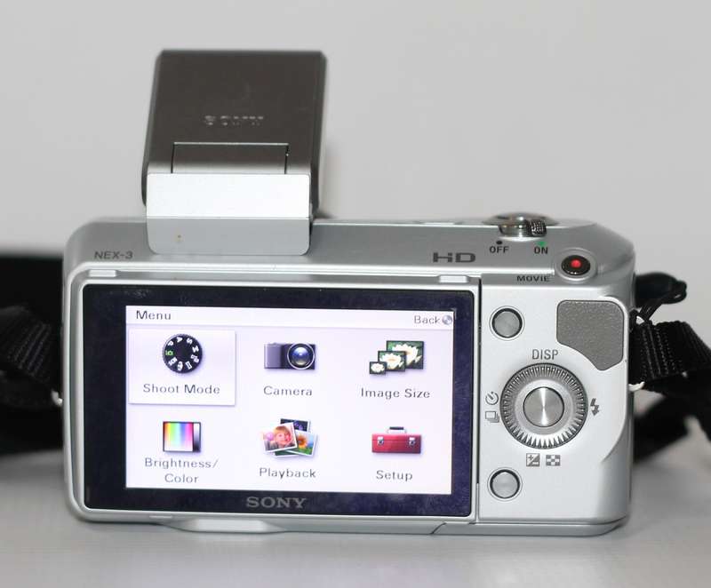 Sony Alpha NEX-3 Digital Camera 14.2MP With Sony E 16-50mm f/3.5-5.6 OSS PZ