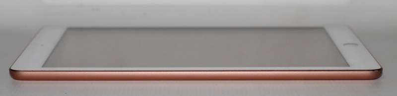 Apple  iPad 6th Gen 9.7-inch Wi-Fi 128GB