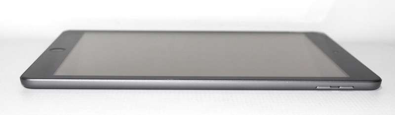 Apple iPad (5thGEneration) Wi-Fi, 32GB - Space Gray