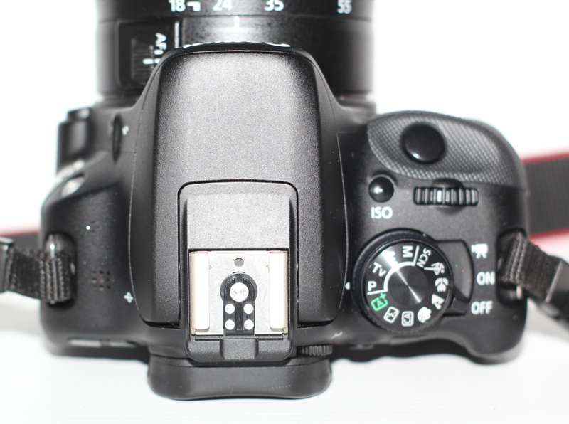 CANON EOS 100D, 18MP DSLR, FULL HD MOVIES , 18-55MM ZOOM LENS EXCELLENT CONDITION