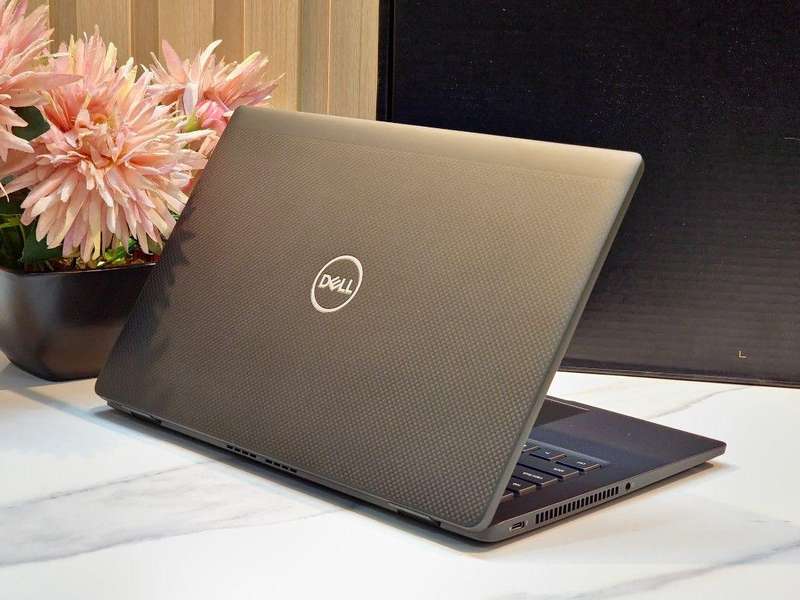 Dell Latitude 7420 Intel Core i7-1185G7 @3.00GHz , 16 GB Ram , 512GB SSD , 14" FHD Display