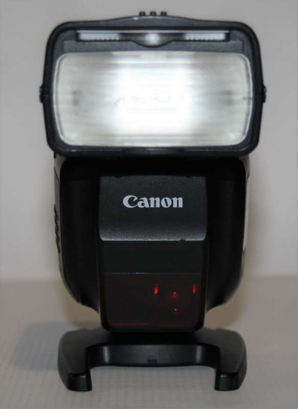 Canon Speedlite 430EX III-RT Flash