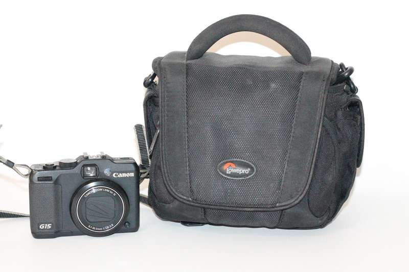 Canon PowerShot G15 12MP Digital Camera with 3-Inch LCD