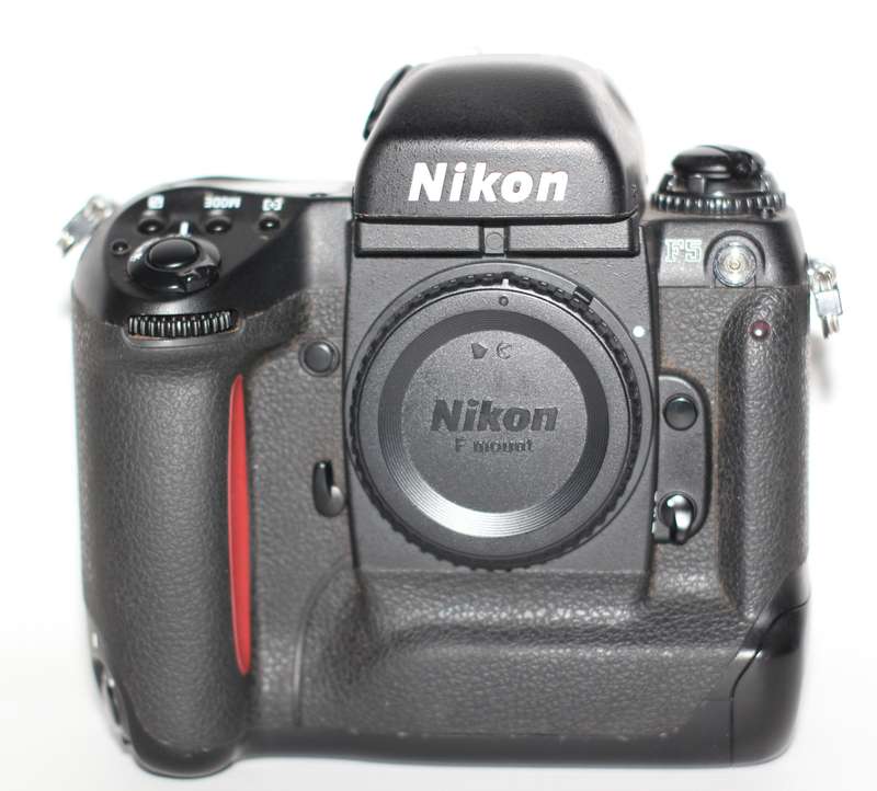 Nikon F5 35mm Camera Body