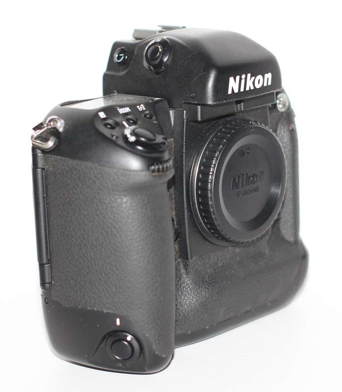 Nikon F5 35mm Camera Body