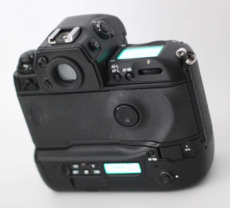 Nikon F5 35mm Camera Body
