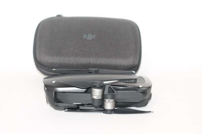 DJI - Mavic Air Fly More Combo Quadcopter with Remote Controller