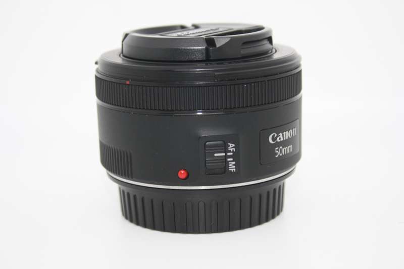 Canon EF 50mm f/1.8 STM Lens IN VERY GOOD CONDITION