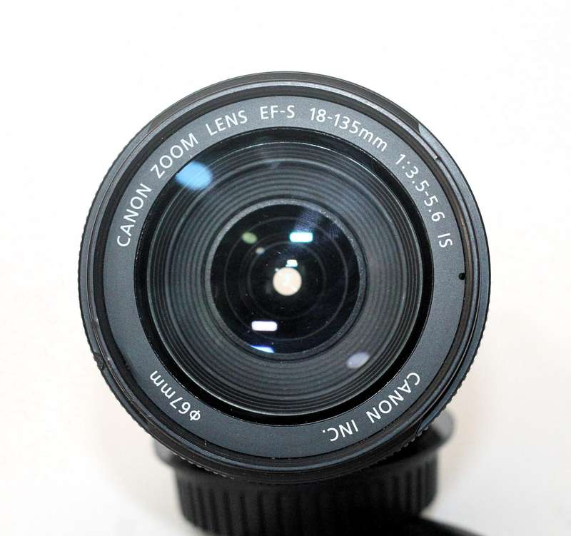 Canon EF-S 18-135mm f/3.5-5.6 IS Lens