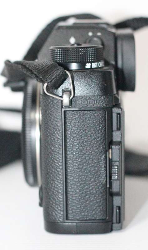 FUJIFILM X-T2 Mirrorless Digital Camera Body