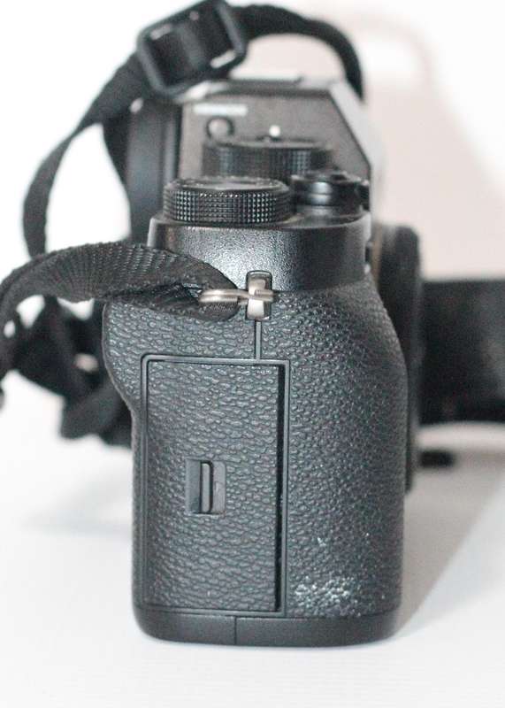 FUJIFILM X-T2 Mirrorless Digital Camera Body