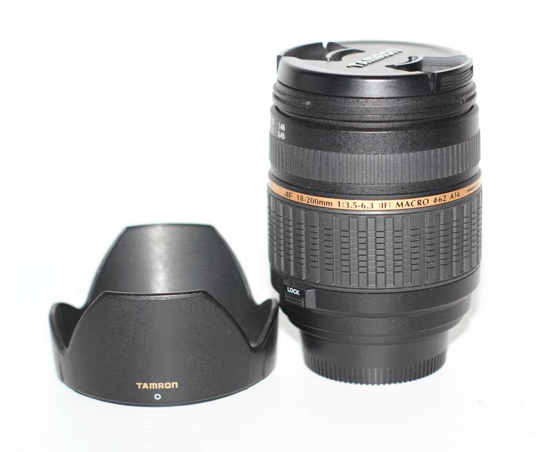 Tamron AF 18-200mm f / 3.5-6.3 (IF)  LD XR DiII Macro A14 For Nikon