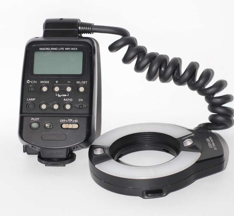 Canon Macro Ring Lite MR-14EX