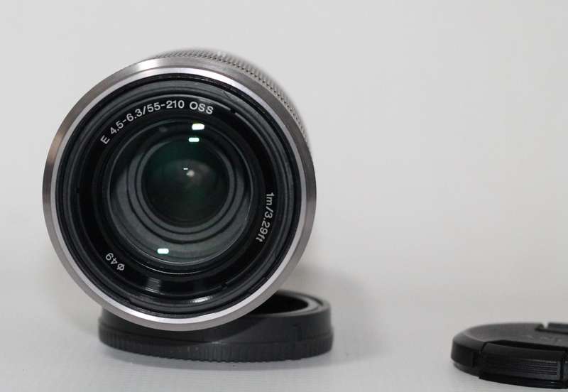 Sony E 55-210mm f/4.5-6.3 OSS Lens - (E Mount)