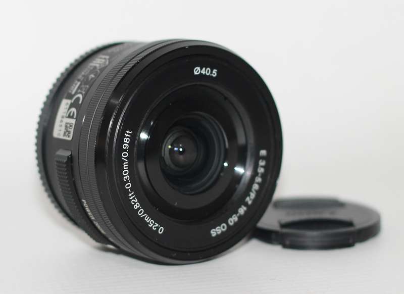 Sony E PZ 16-50mm f/3.5-5.6 OSS Lens