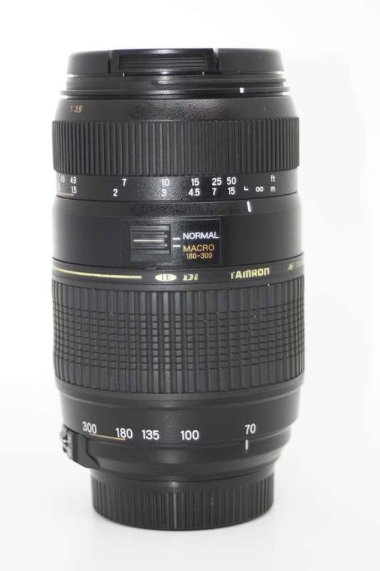 Tamron 70-300mm f/4-5.6 Di LD Macro Autofocus Lens for Nikon AF